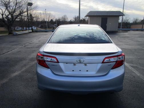 2014 Toyota Camry SE Sport