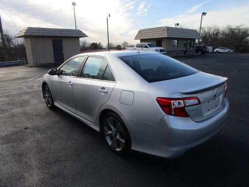 2014 Toyota Camry SE Sport