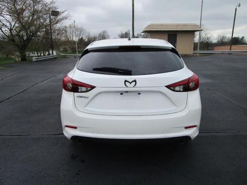 2018 Mazda Mazda3 Sport
