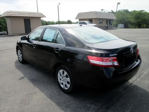 2010 Toyota Camry LE