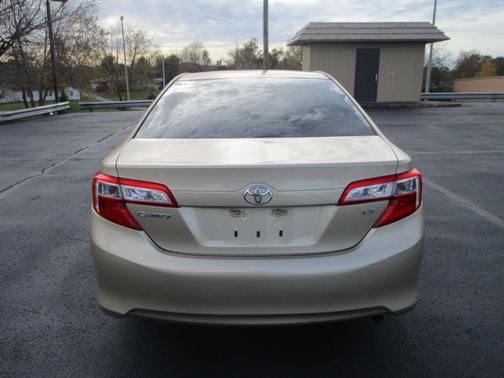 2012 Toyota Camry SE Limited Edition