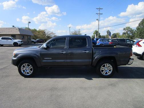 2015 Toyota Tacoma Base