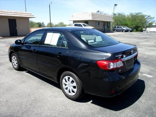 2011 Toyota Corolla LE
