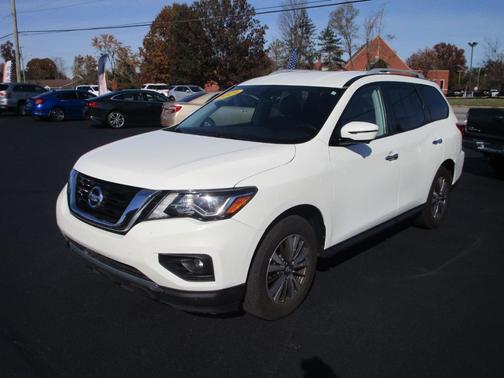 2019 Nissan Pathfinder 4x4 SL