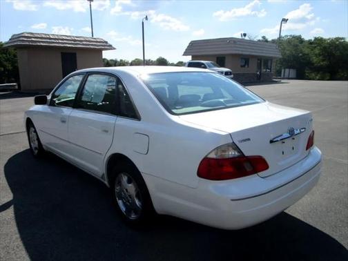 2004 Toyota Avalon XLS