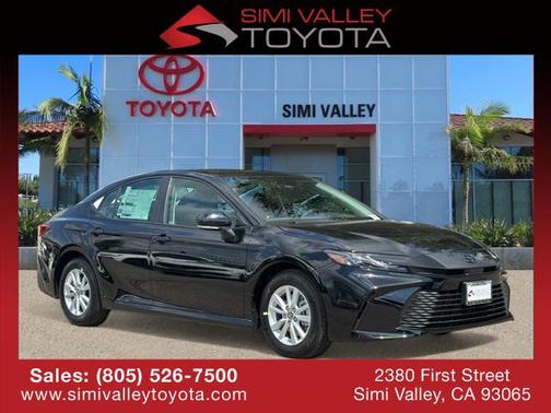2025 Toyota Camry LE