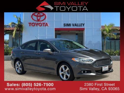 2016 Ford Fusion SE