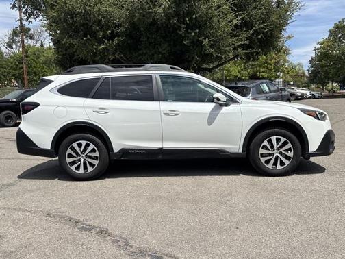 2021 Subaru Outback Premium