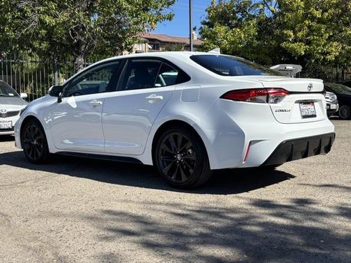 2025 Toyota Corolla SE