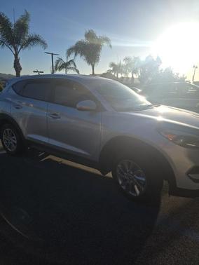 2018 Hyundai TUCSON SE