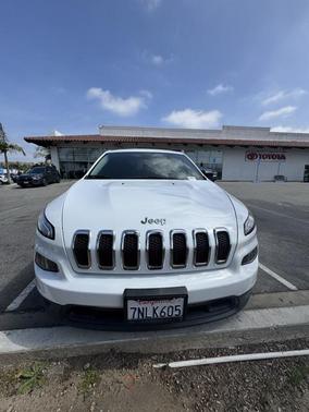 2015 Jeep Cherokee Sport