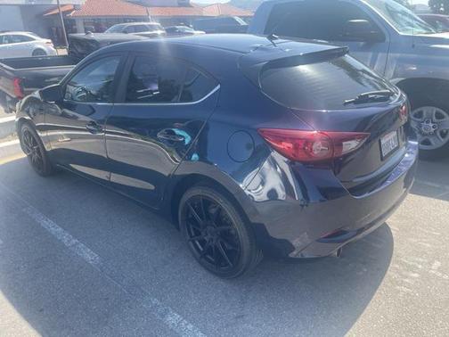 2018 Mazda Mazda3 Touring