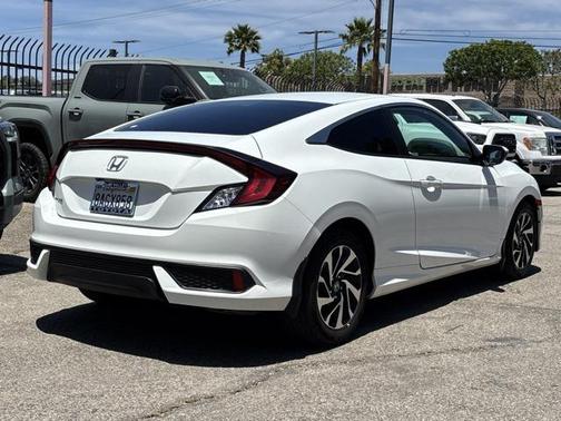 2017 Honda Civic LX-P