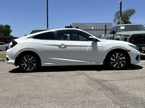 2017 Honda Civic LX-P