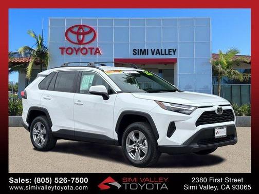2025 Toyota RAV4 XLE