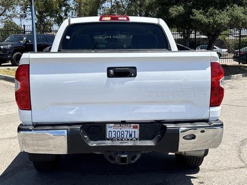 2015 Toyota Tundra SR5