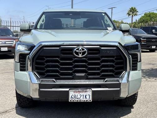 2022 Toyota Tundra SR5