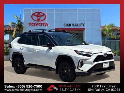 2022 Toyota RAV4 Hybrid SE