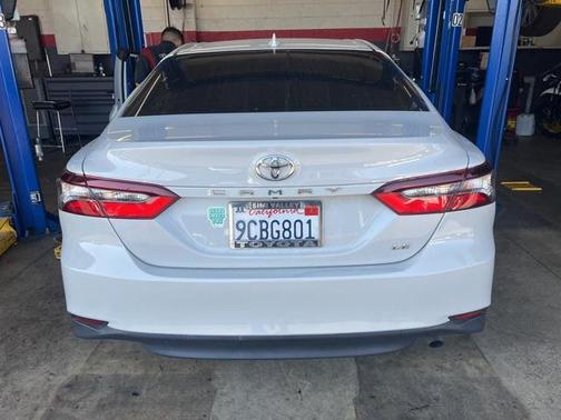 2022 Toyota Camry LE