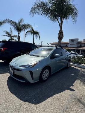 2022 Toyota Prius LE