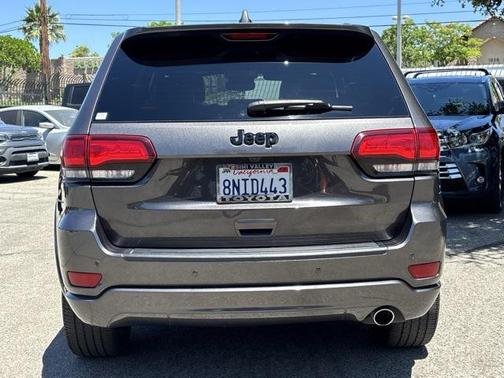 2020 Jeep Grand Cherokee Altitude