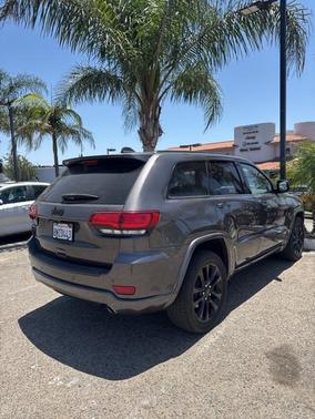 2020 Jeep Grand Cherokee Altitude