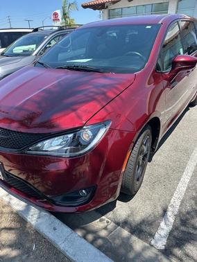 2019 Chrysler Pacifica Touring Plus