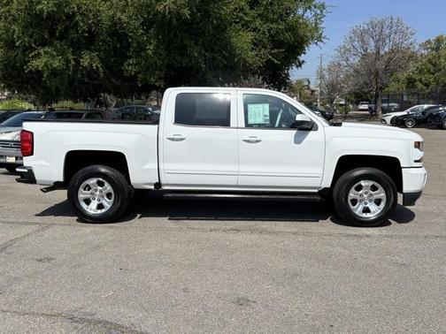 2017 Chevrolet Silverado 1500 2LT