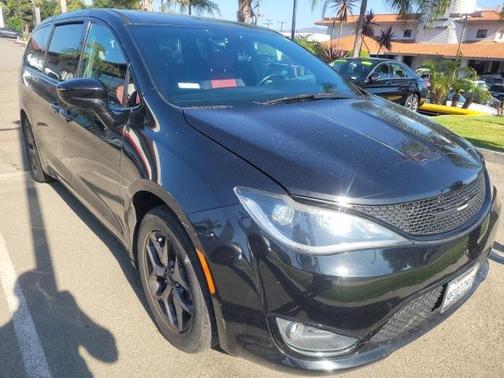 2019 Chrysler Pacifica Touring Plus