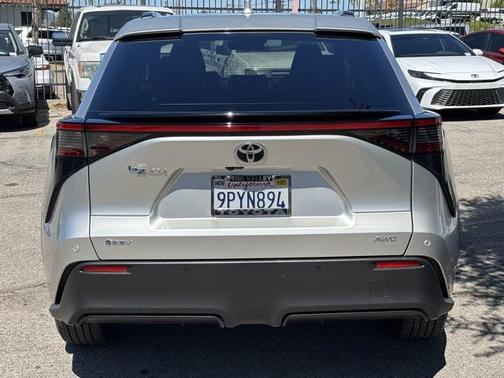 2024 Toyota bZ4X XLE