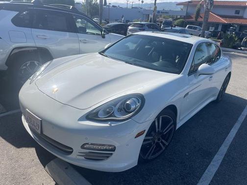 2013 Porsche Panamera 4