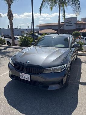 2019 BMW 330 i