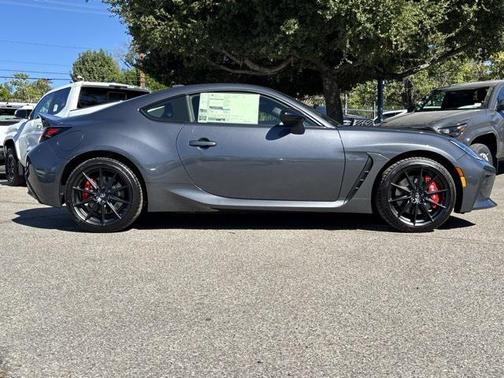 2025 Toyota GR86 Premium