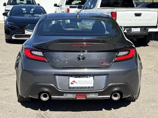 2025 Toyota GR86 Premium