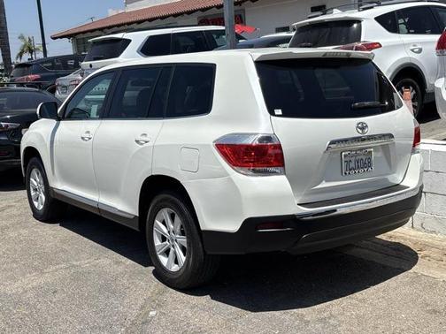 2013 Toyota Highlander SE