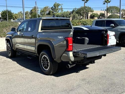 2025 Toyota Tacoma TRD Off Road