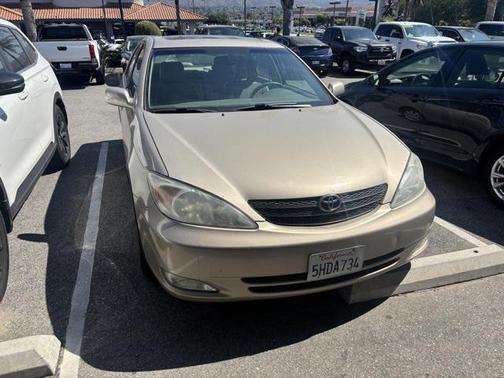 2004 Toyota Camry XLE V6
