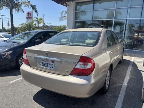 2004 Toyota Camry XLE V6