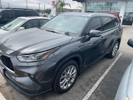 2020 Toyota Highlander Hybrid Limited