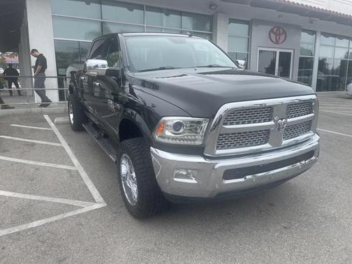 2016 RAM 2500 Laramie