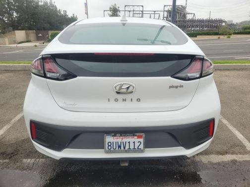 2020 Hyundai IONIQ Plug-In Hybrid SEL