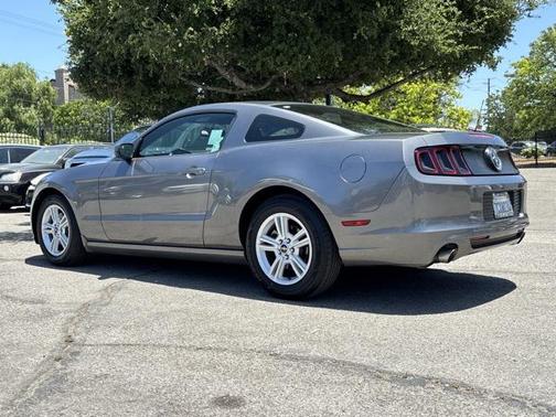 2014 Ford Mustang V6