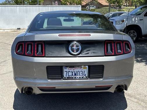 2014 Ford Mustang V6