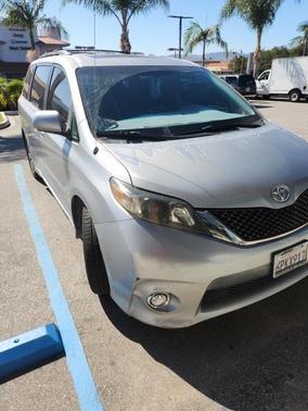 2011 Toyota Sienna SE
