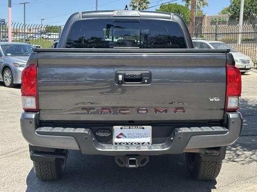 2017 Toyota Tacoma TRD Sport