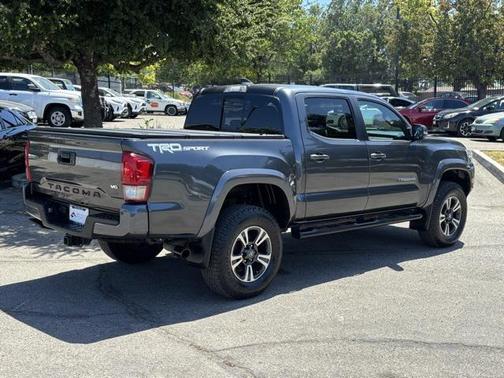 2017 Toyota Tacoma TRD Sport
