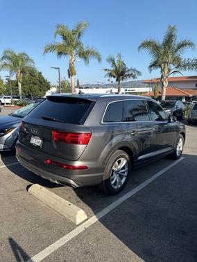 2019 Audi Q7 55 Premium