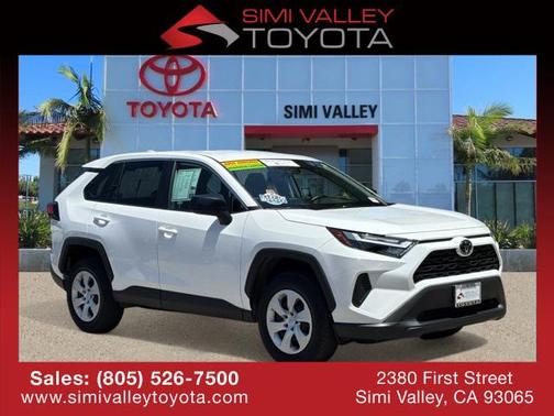 2024 Toyota RAV4 LE