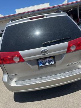 2009 Toyota Sienna LE