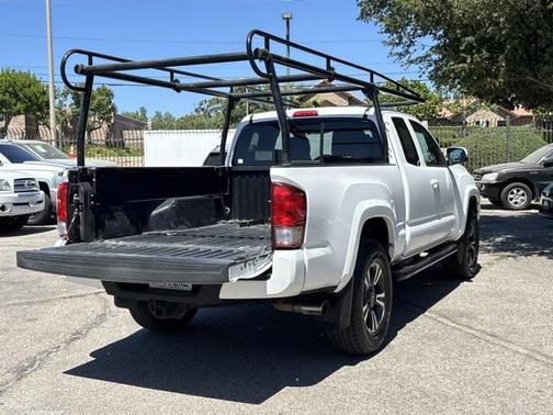 2016 Toyota Tacoma TRD Sport